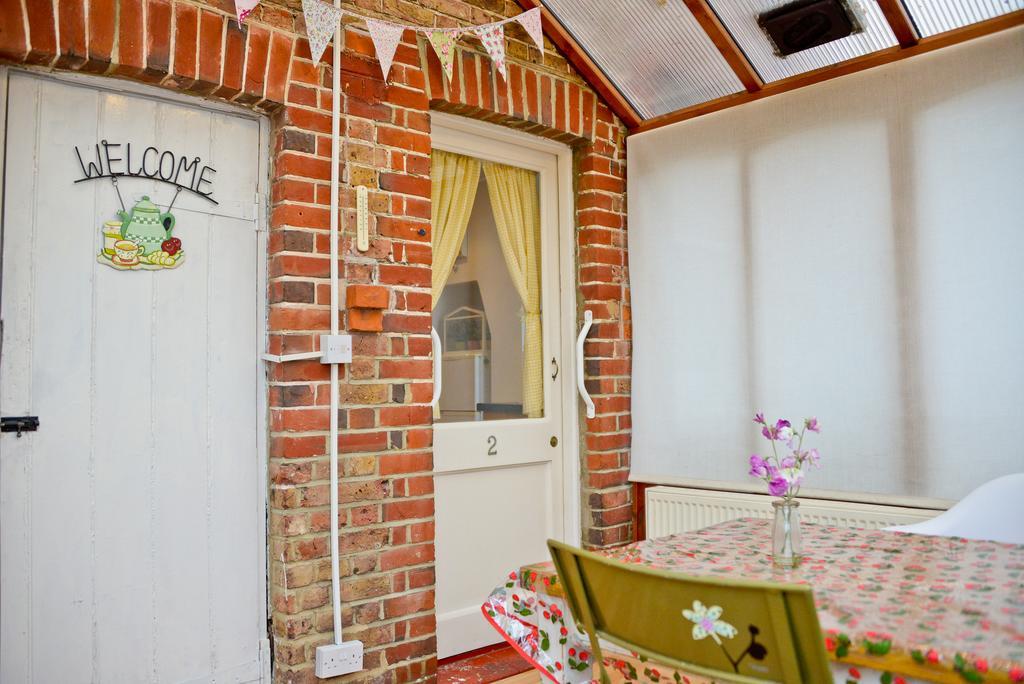 Queens Apartment Worthing Exterior foto